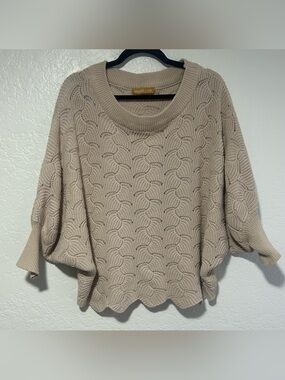 Cozy Scallop Cable Knit Crewneck Sweater - Taupe